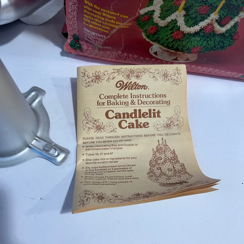 VTG Wilton Candlelit Cake Christmas Pan Holiday Tree Kit Cake Mold Bake Set 1973